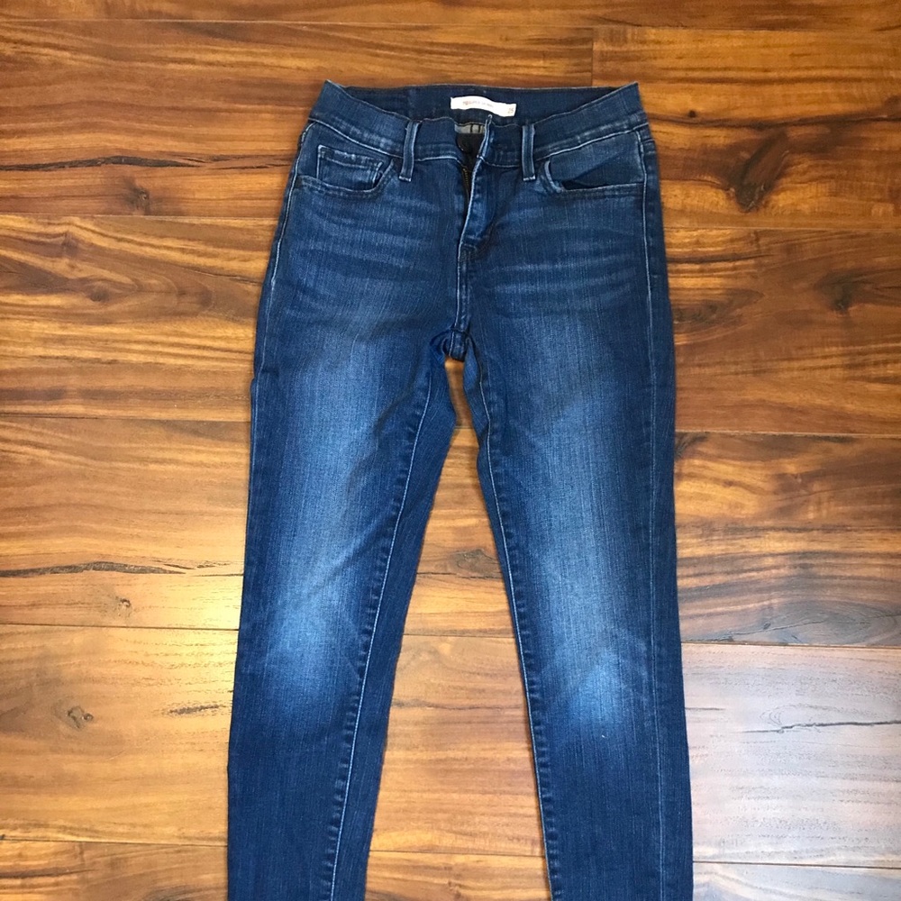 LEVIS JEAN